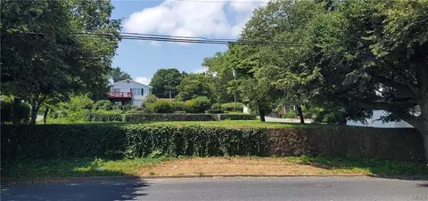 114 S Saint Elmo, Allentown City, PA 18104