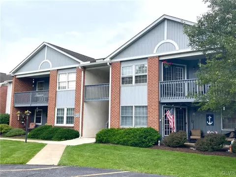 4717 Cheryl Dr, Bethlehem, PA 18017
