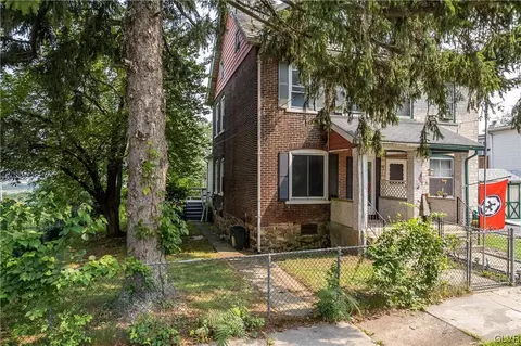317 Crest Ave, Bethlehem, PA 18015