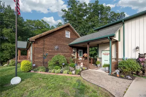 58 Crescent Ln, Barto, PA 19504 photo 8