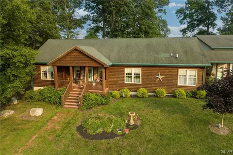 58 Crescent Ln, Barto, PA 19504 photo 5