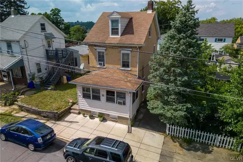 827 W Milton St, Easton, PA 18042