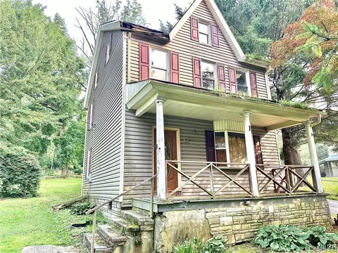 595 Church St, Slatington Borough, PA 18080