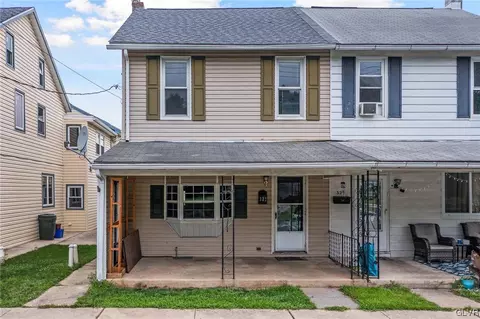 327 Furnace St, Topton, PA 19562