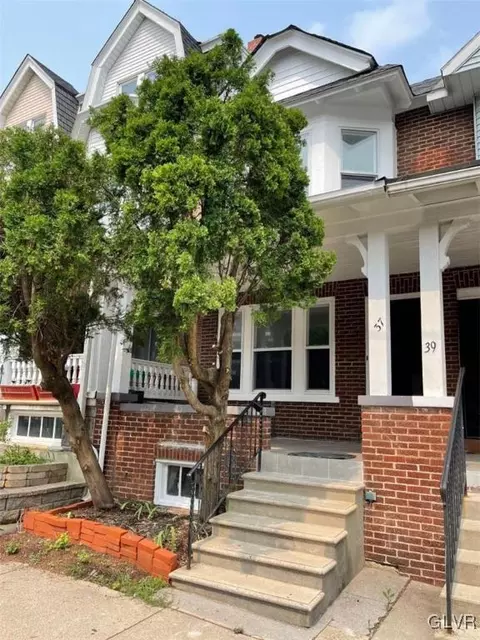 37 S Saint Cloud St, Allentown, PA 18104