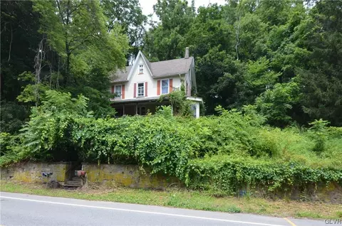 37 Route 627, Pohatcong, NJ 08865