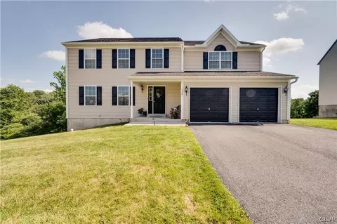 238 Longview Dr, South Heidelberg Twp, PA 19608