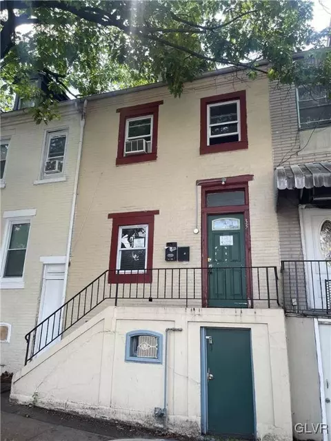 332 N 7th St, Allentown, PA 18102