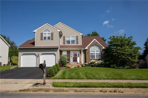 117 Scotty Dr, Palmer Township, PA 18045