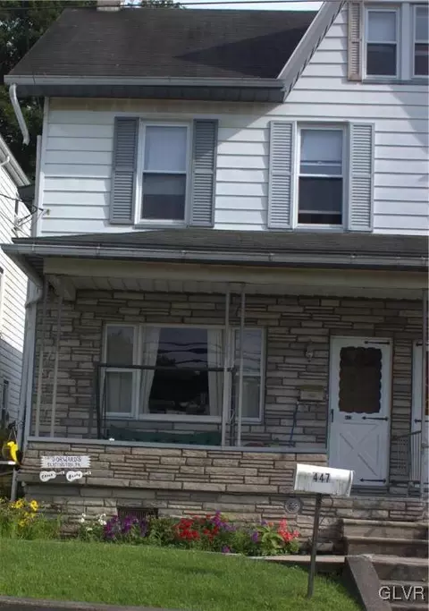 447 W Church St, Slatington, PA 18080
