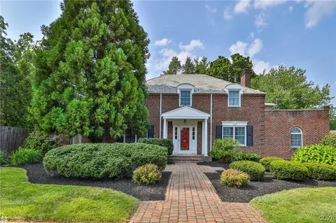 3029 Tremont St, Allentown, PA 18104
