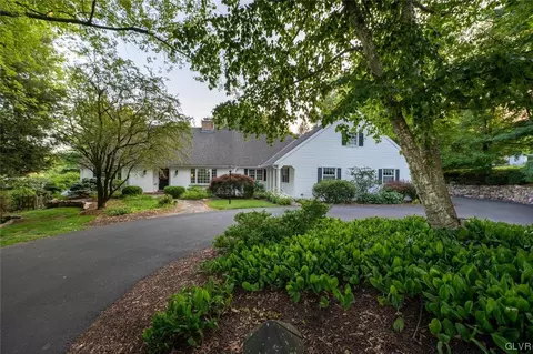 4766 S 5th St, Emmaus, PA 18049