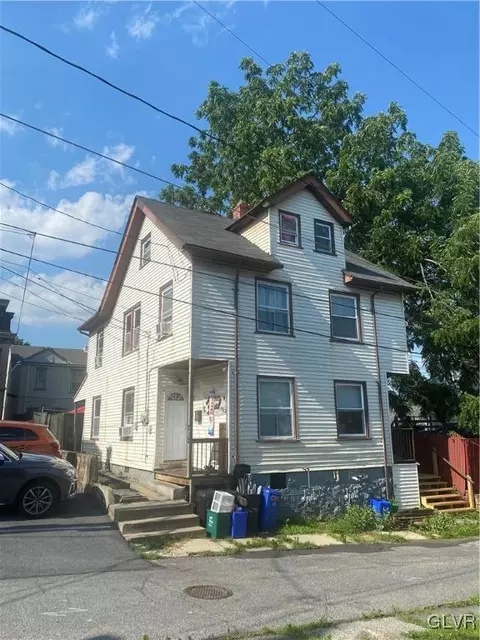 212 Schaffer St, Bethlehem, PA 18018