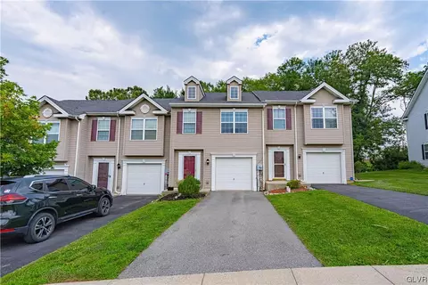 713 Blue Heron Dr, Allentown, PA 18103