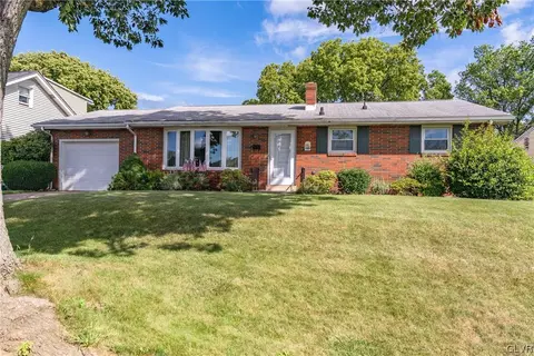 1221 W Highland St, Allentown, PA 18102