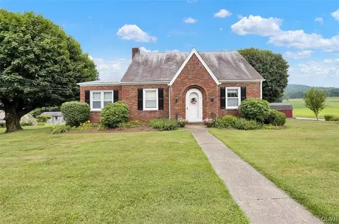 6610 Kings Hwy, East Greenville, PA 18041
