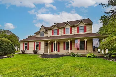 4328 Lenmar Dr, Coplay, PA 18037