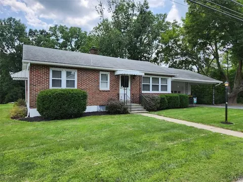 9644 Hamilton Blvd, Breinigsville, PA 18031