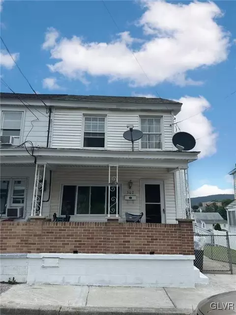 307 Orwigsburg St, Tamaqua, PA 18252