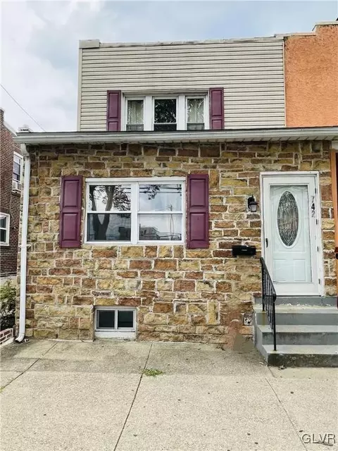742 W Wyoming St, Allentown, PA 18103