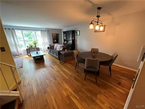 409 Spring St, Bethlehem, PA 18018 photo 14