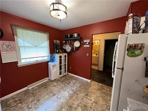409 Spring St, Bethlehem, PA 18018 photo 9