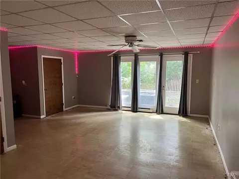 409 Spring St, Bethlehem, PA 18018 photo 25