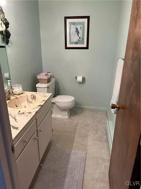 409 Spring St, Bethlehem, PA 18018 photo 21