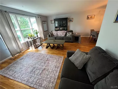 409 Spring St, Bethlehem, PA 18018 photo 17