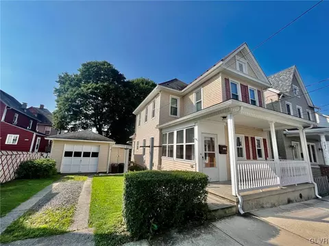 408 William St, Pen Argyl, PA 18072