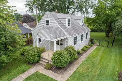 2757 Elm Ct, Allentown, PA 18104