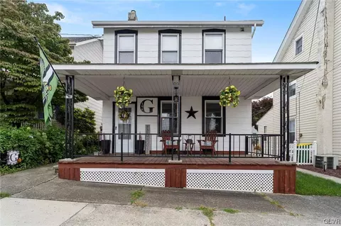 106 S Church St, Macungie, PA 18062