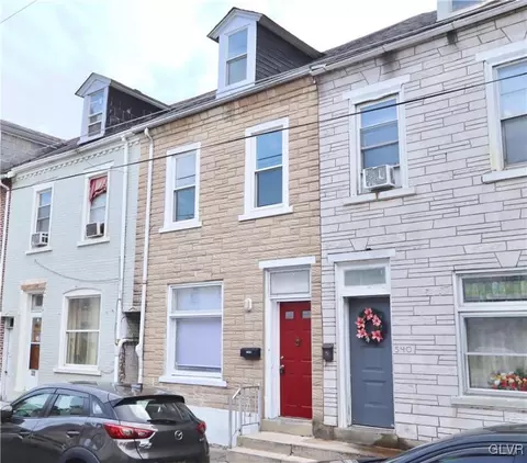 538 Park St, Allentown, PA 18102