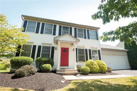 2657 Thistle Rd, Macungie, PA 18062