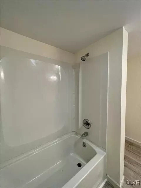 44 E 3rd St, Lehighton, PA 18235 photo 36