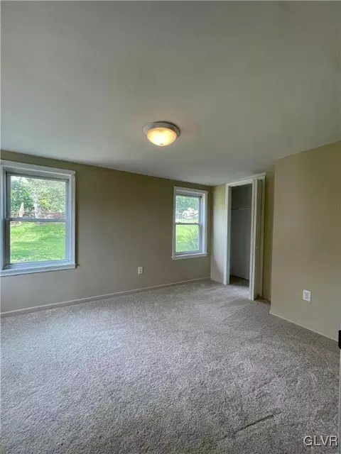 44 E 3rd St, Lehighton, PA 18235 photo 20