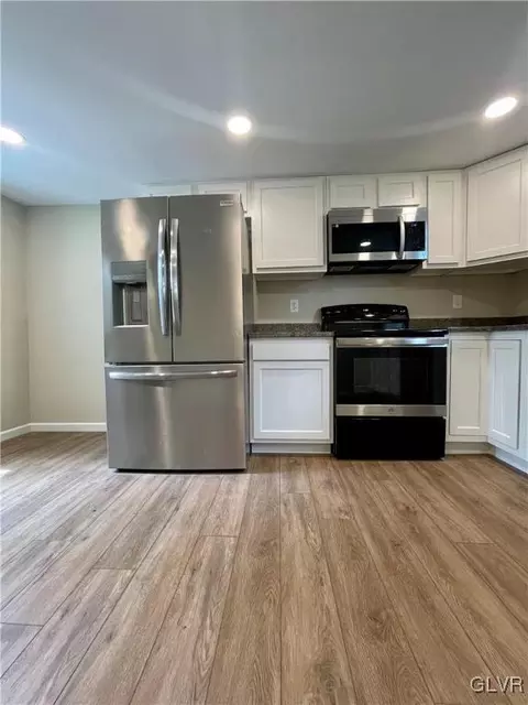 44 E 3rd St, Lehighton, PA 18235 photo 33