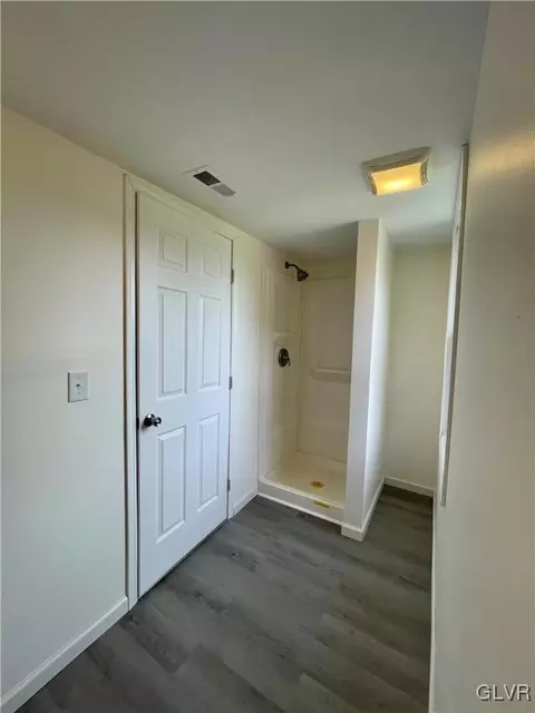 44 E 3rd St, Lehighton, PA 18235 photo 19