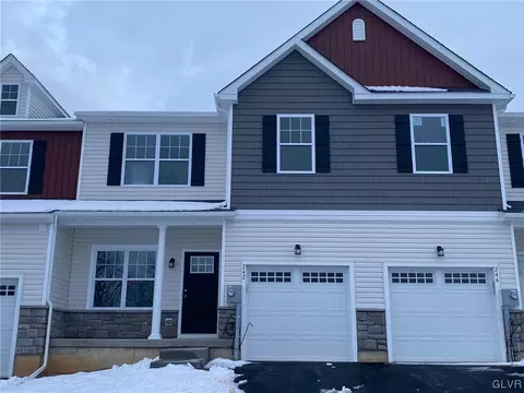 242 Stephanie Dr #59, Palmer Township, PA 18045
