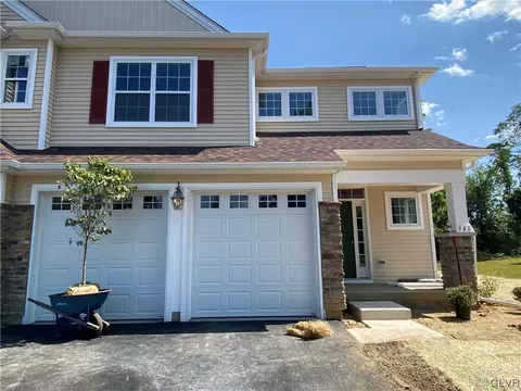 941 Iron Ln #42, Forks Twp, PA 18040