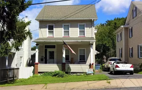 128 W Central Ave, East Bangor Borough, PA 18013