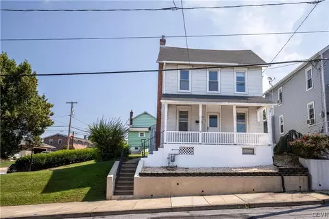 963 Washington Ave, Northampton, PA 18067