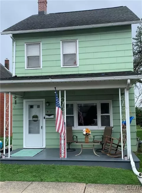 912 Lincoln Ave, Northampton, PA 18067