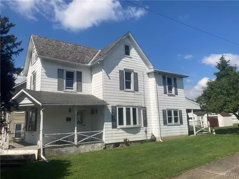 614 Bath Ave, Catasauqua, PA 18032