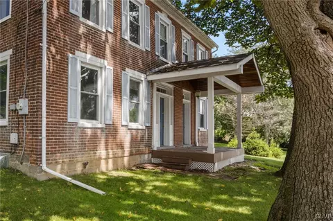 1535 Butztown Rd, Bethlehem, PA 18017