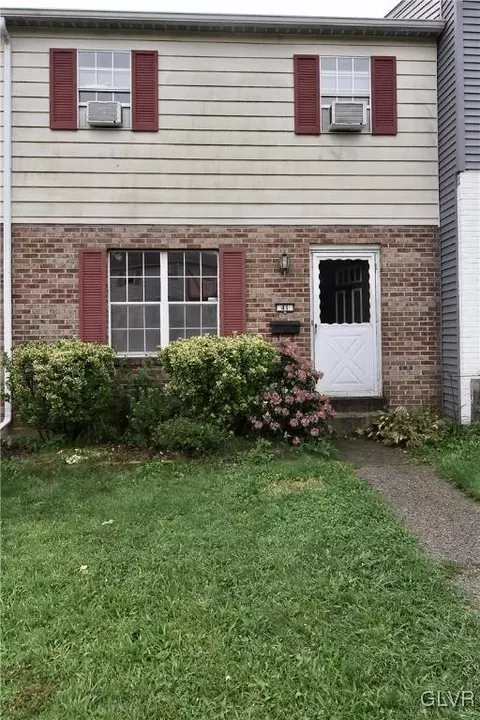 41 Madison Ln, Fullerton, PA 18052