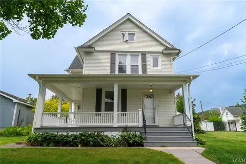 315 Easton Rd, Riegelsville, PA 18077