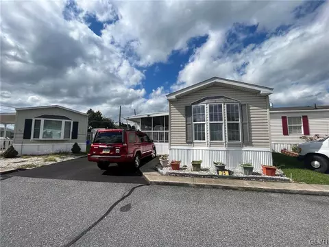 3350 Airport Rd #25, Allentown, PA 18109