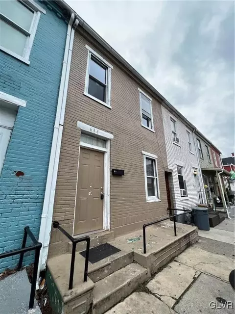 636 Lumber St, Allentown, PA 18102