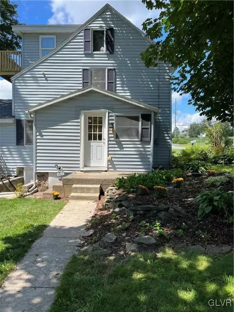 143 Cherry Hill Rd, Nazareth, PA 18064
